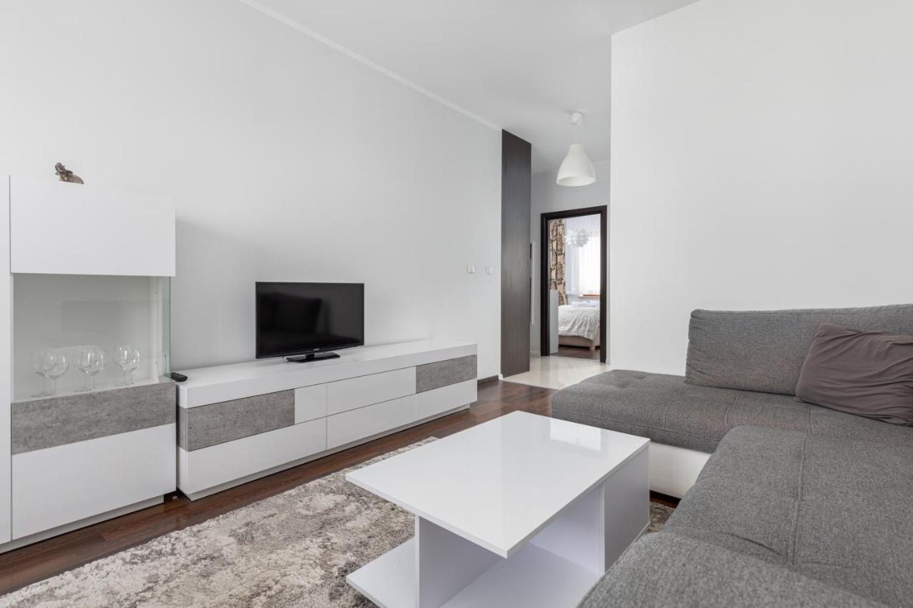 Platan Apartments Swinoujscie Center IV By Noclegi Renters Bagian luar foto