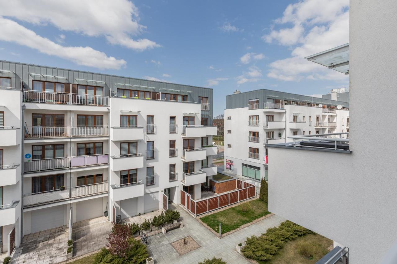 Platan Apartments Swinoujscie Center IV By Noclegi Renters Bagian luar foto